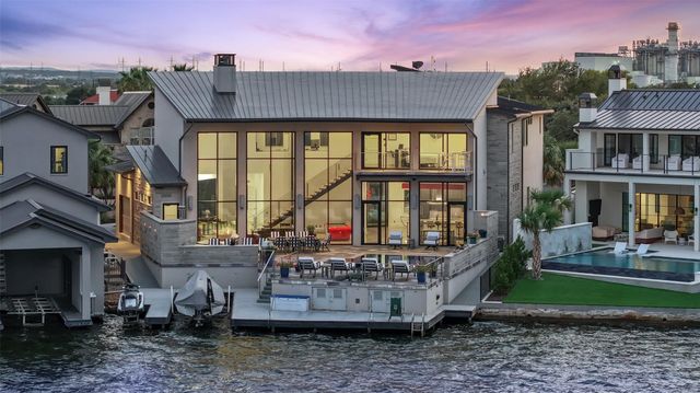 402 Lighthouse DR, Horseshoe Bay, TX 78657