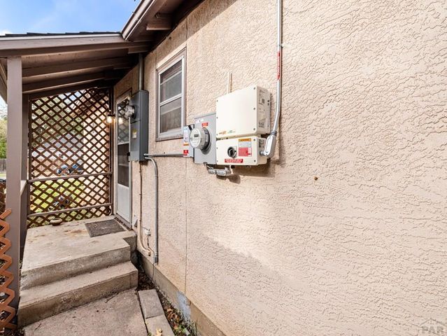 125 W 20th St, Pueblo, CO 81003