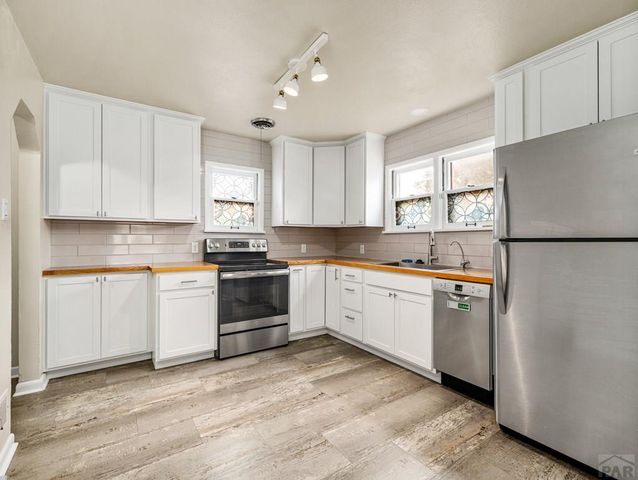 125 W 20th St, Pueblo, CO 81003