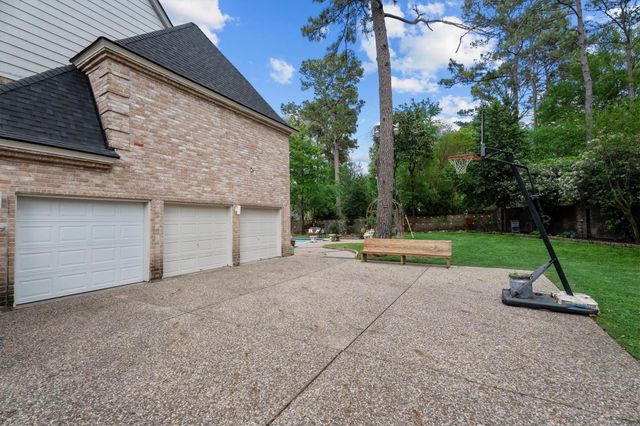 15902 Guinstead Drive, Spring, TX 77379