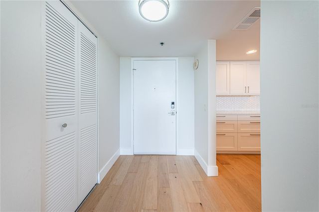 6322 PALMA DEL MAR BOULEVARD S 705, St Petersburg, FL 33715