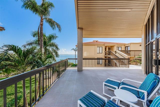6322 PALMA DEL MAR BOULEVARD S 705, St Petersburg, FL 33715