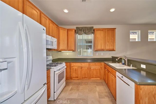 951 Essex, Beaumont, CA 92223