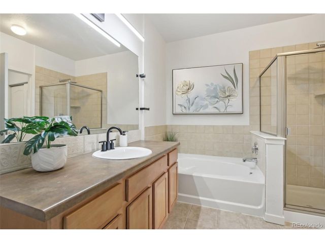 13456 Via Varra 211, Broomfield, CO 80020