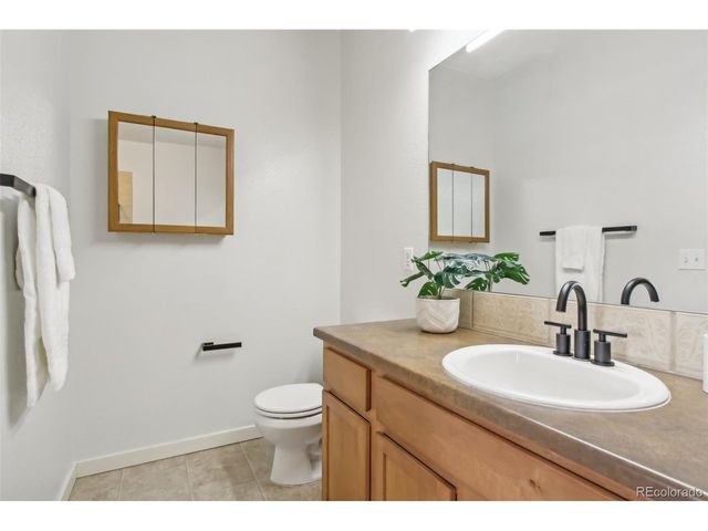 13456 Via Varra 211, Broomfield, CO 80020