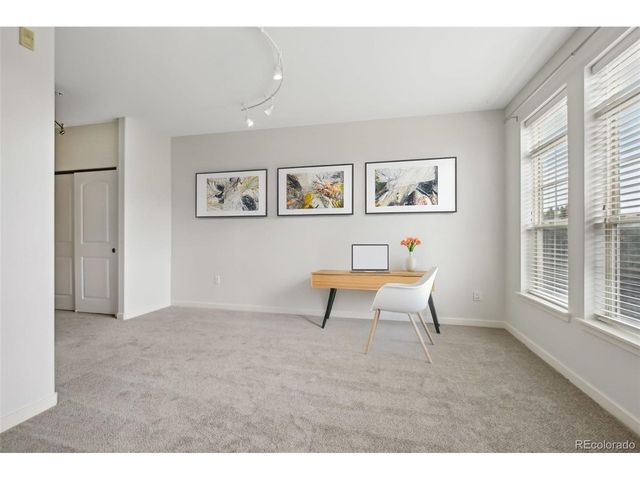 13456 Via Varra 211, Broomfield, CO 80020