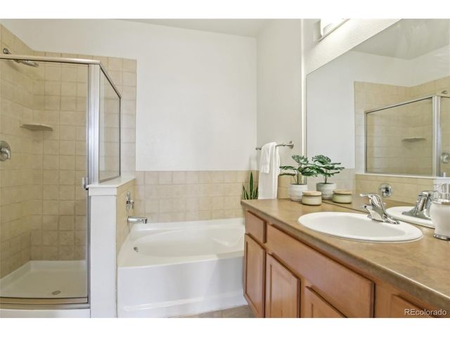 13456 Via Varra 211, Broomfield, CO 80020