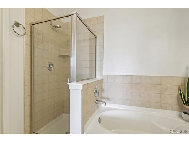 13456 Via Varra 211, Broomfield, CO 80020