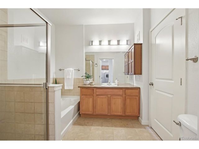 13456 Via Varra 211, Broomfield, CO 80020