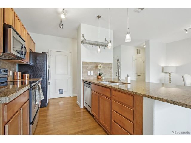 13456 Via Varra 211, Broomfield, CO 80020