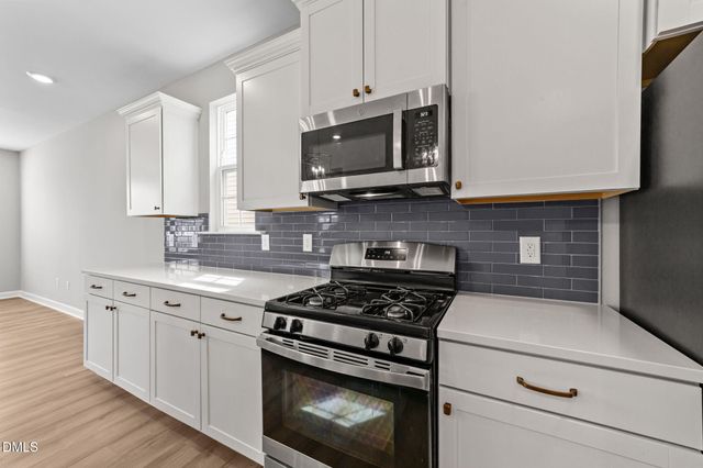 262 Pansy Park, Clayton, NC 27520
