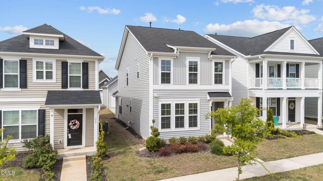 262 Pansy Park, Clayton, NC 27520
