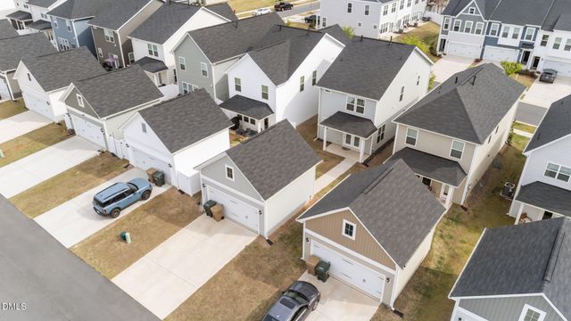 262 Pansy Park, Clayton, NC 27520