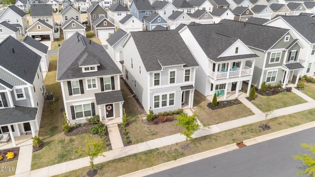 262 Pansy Park, Clayton, NC 27520