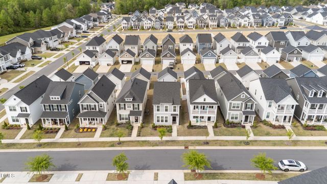 262 Pansy Park, Clayton, NC 27520