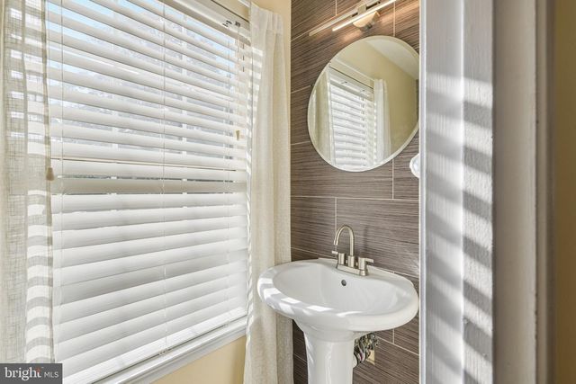 3125 FOREST RUN DR, District Heights, MD 20747
