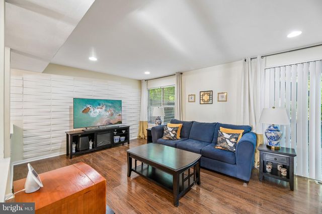 3125 FOREST RUN DR, District Heights, MD 20747