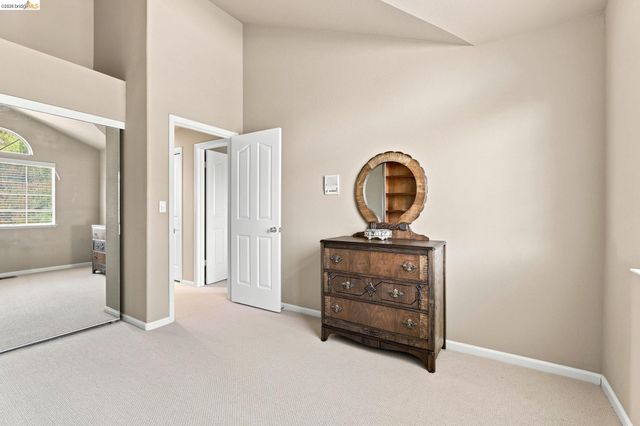 105 Heritage Park Dr, Danville, CA 94506