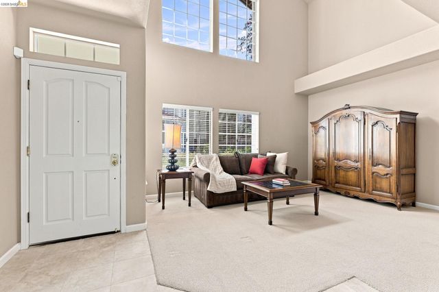105 Heritage Park Dr, Danville, CA 94506