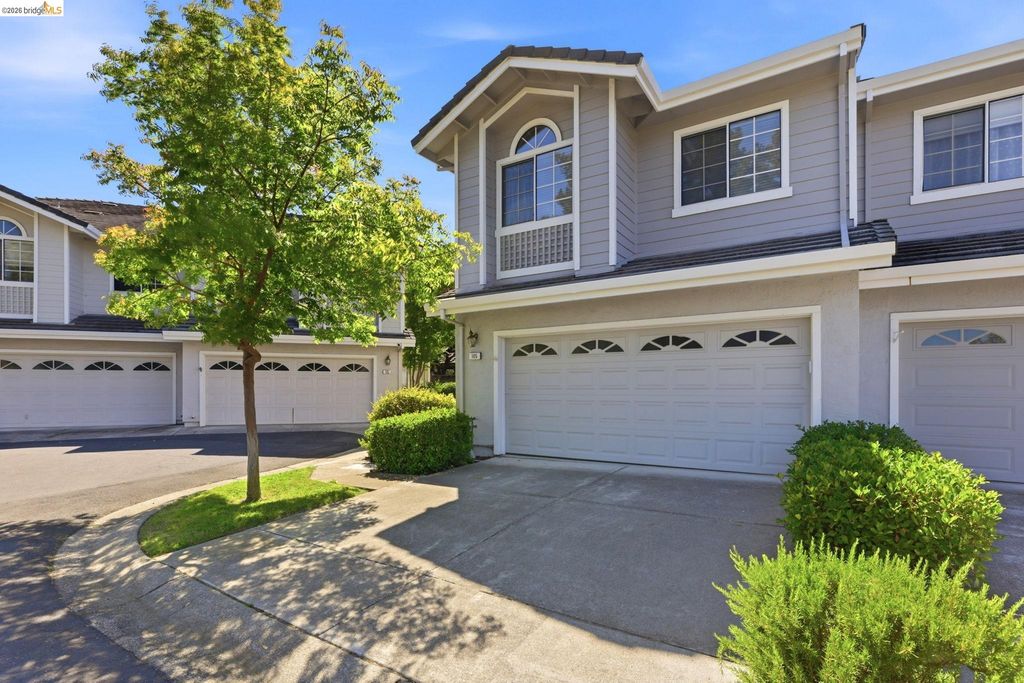105 Heritage Park Dr, Danville, CA 94506