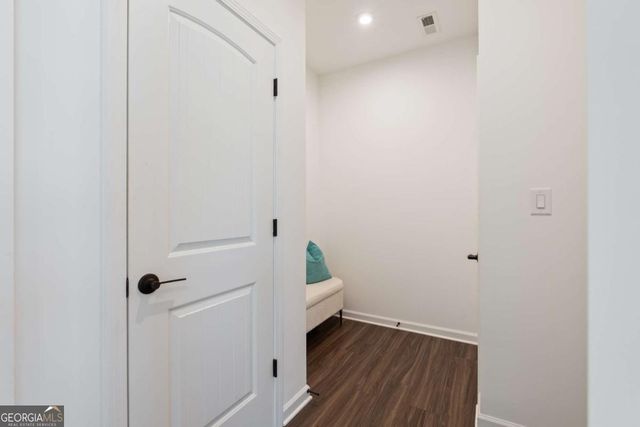 8125 Brewton Bend, Ball Ground, GA 30107