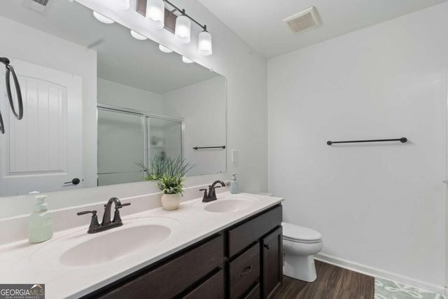 8125 Brewton Bend, Ball Ground, GA 30107