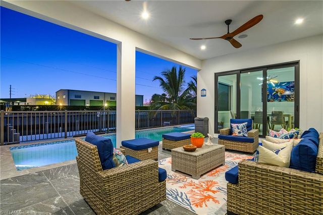 848 Rose CT, Marco Island, FL 34145