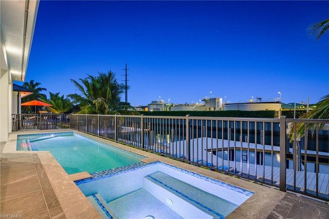 848 Rose CT, Marco Island, FL 34145