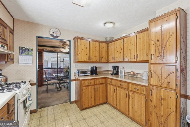 1246 Peninsula Trace, Lawrenceville, GA 30044
