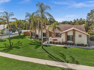 18232 S 104th Terrace S, Boca Raton, FL 33498