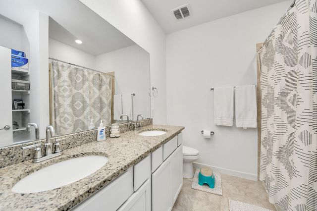21827 Redwood Bluff Trail, Cypress, TX 77433