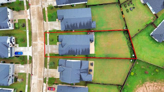 21827 Redwood Bluff Trail, Cypress, TX 77433