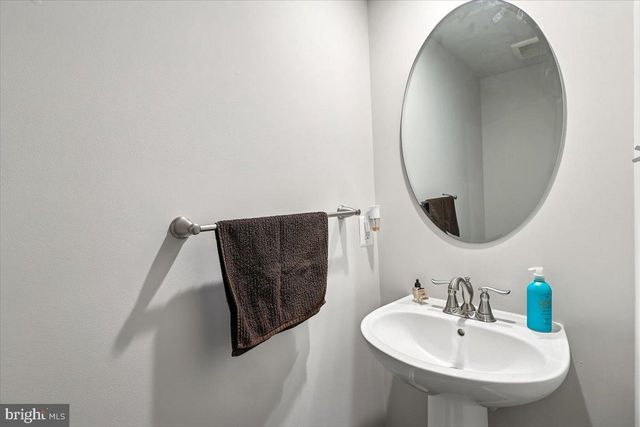 7838 MINE RUN RD, Hanover, MD 21076