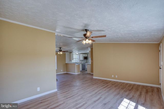 642 FERNWOOD DR, Harrington, DE 19952