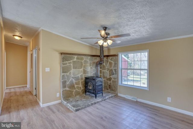 642 FERNWOOD DR, Harrington, DE 19952