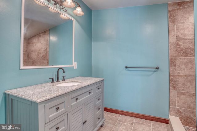 642 FERNWOOD DR, Harrington, DE 19952