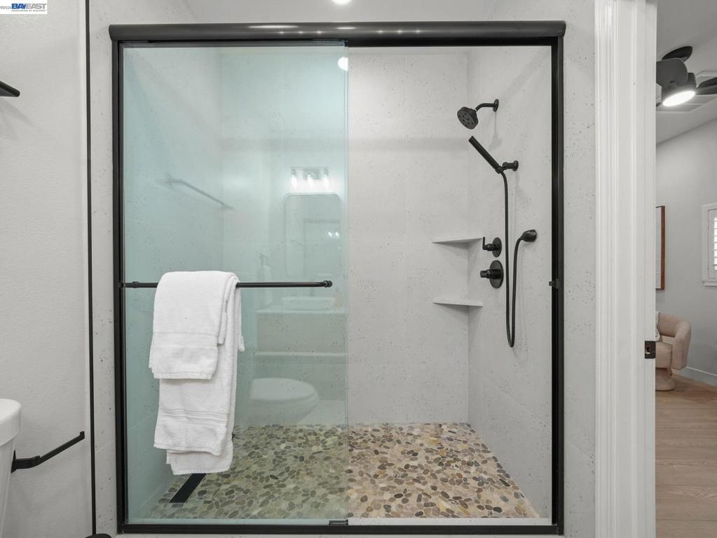 Image 19 of property listing at 43225 Mintwood St, Fremont, CA 94550