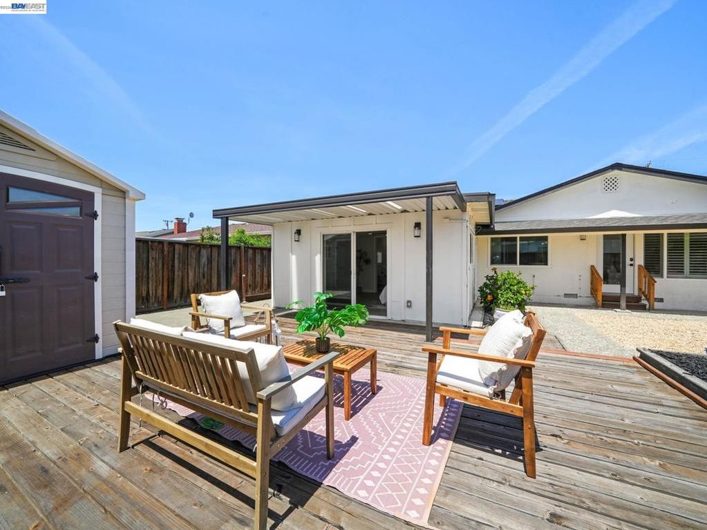 Image 23 of property listing at 43225 Mintwood St, Fremont, CA 94550