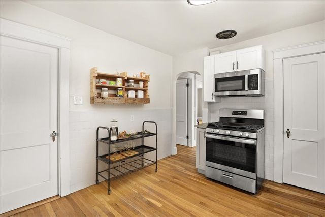 41 Ash Avenue, Cranston, RI 02910