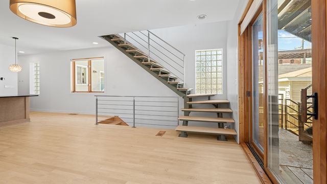 1834 W Rice Street B, Chicago, IL 60622