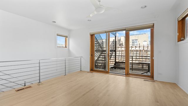 1834 W Rice Street B, Chicago, IL 60622