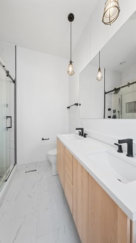 1834 W Rice Street B, Chicago, IL 60622