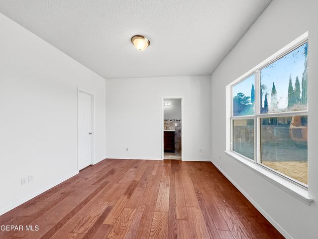 14041 LAGO SECO Drive, Horizon City, TX 79928