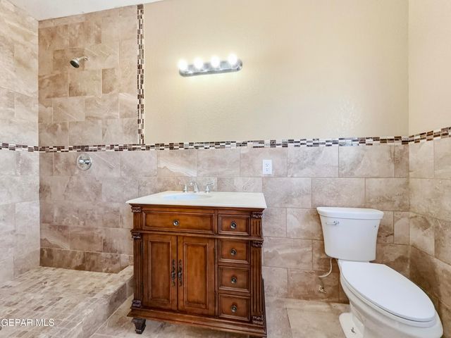 14041 LAGO SECO Drive, Horizon City, TX 79928