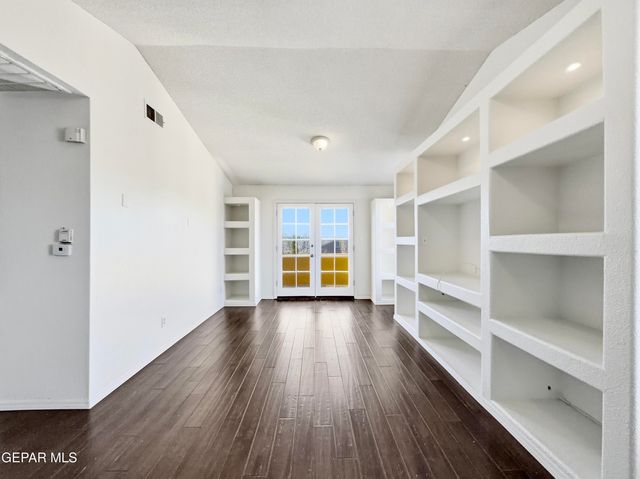 14041 LAGO SECO Drive, Horizon City, TX 79928