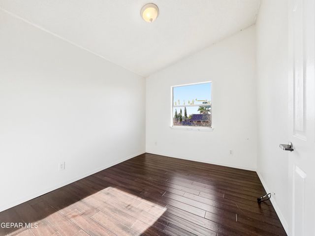 14041 LAGO SECO Drive, Horizon City, TX 79928