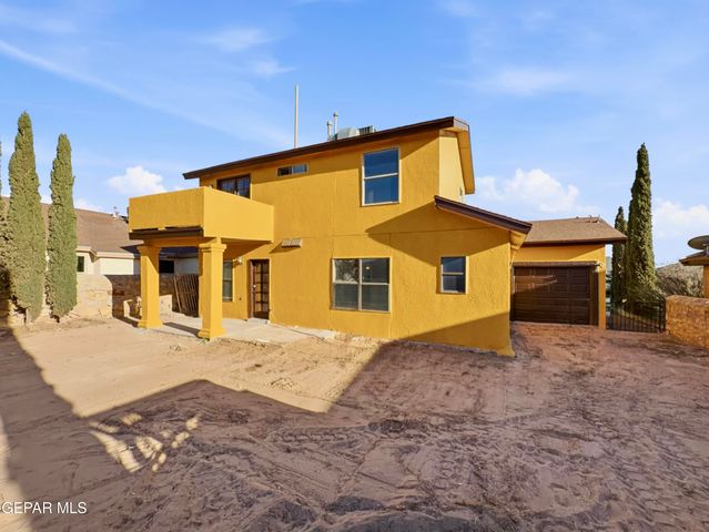 14041 LAGO SECO Drive, Horizon City, TX 79928