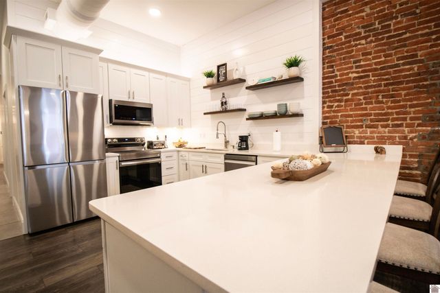 211 Broadway Unit D, Paducah, KY 42001