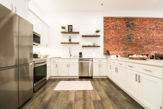 211 Broadway Unit D, Paducah, KY 42001