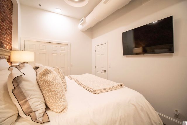 211 Broadway Unit D, Paducah, KY 42001